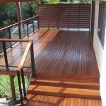 Merbau deck & screen with glass rails